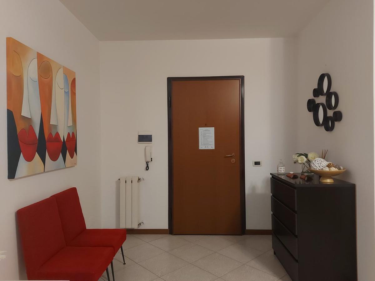 Cagliari Family Apartment Bagian luar foto