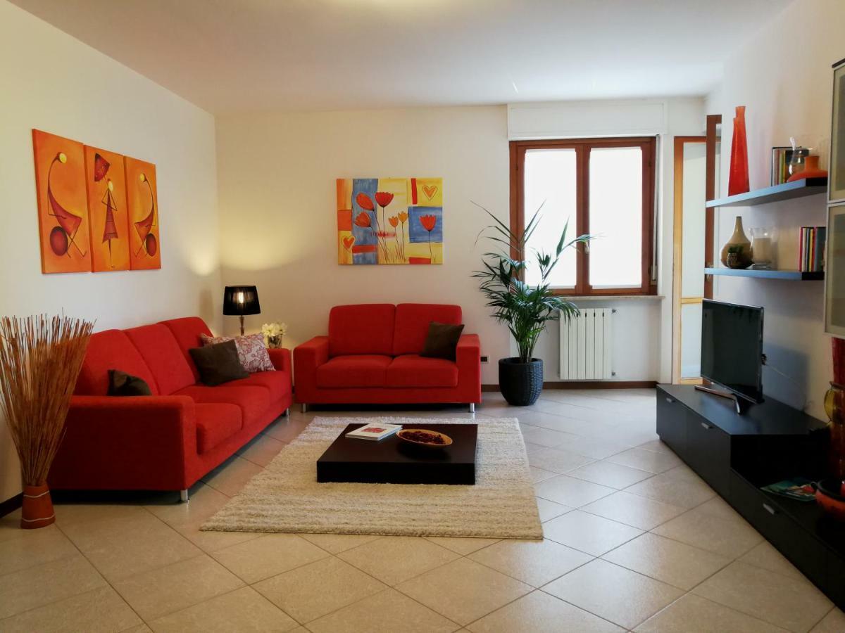 Cagliari Family Apartment Bagian luar foto